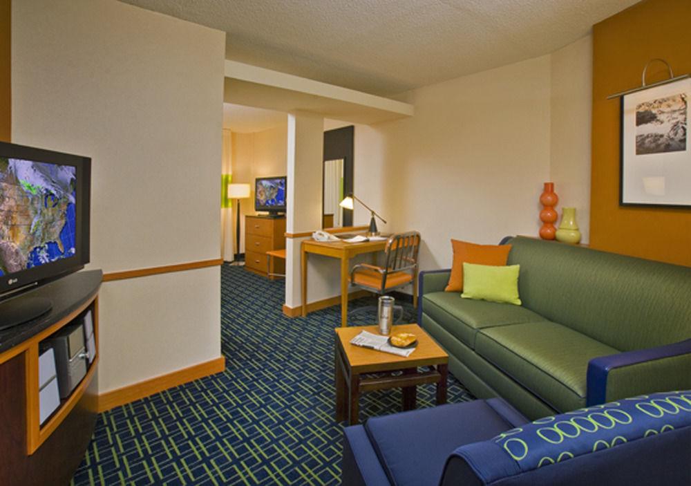 Fairfield Inn & Suites Weatherford Quarto foto